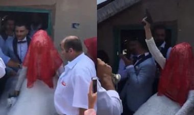 खुद की शादी में गोली चला कर जश्न मना रही दुल्हन। देखे दुल्हन द्वारा की गई हवाई फायरिंग का वीडियो