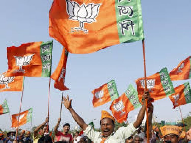 उत्तर प्रदेश के रामपुर में हुए लोकसभा उपचुनाव में भाजपा जीती