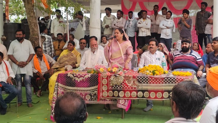 पंधाना विधायक छाया मोरे ने नीमसेठी में विकास कार्यों का लोकार्पण किया, किसानों ने सौंपा 10 सूत्रीय ज्ञापन